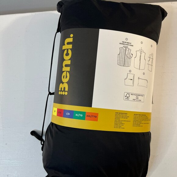 Bench Men's Black Packable Vest - Size Small - NWT - Picture 4 of 4